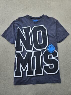 Nomis Design Shirt Y2K Mens L Charcoal Grey Spellout Snowboard Skate Graphic Tee